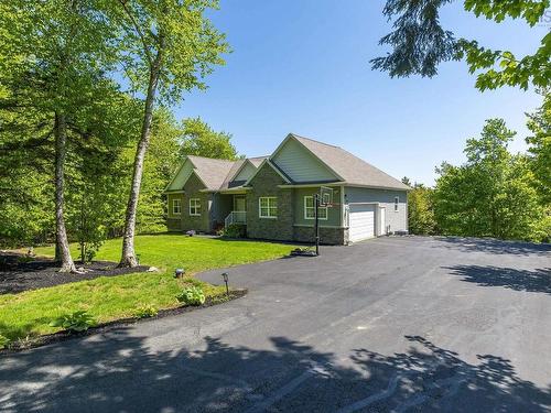 293 Aberdeen Drive, Halifax, NS 