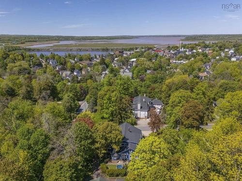 471 Clifton Avenue, Windsor, NS 