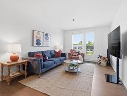 241 281 Windmill Road  Dartmouth, NS B3A 4P9