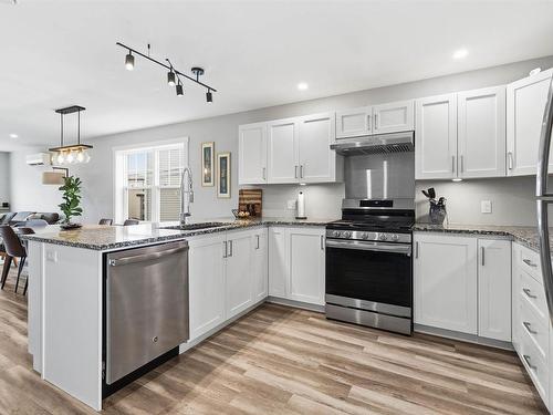 22 Mica Crescent Crescent, Halifax, NS 