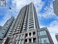 1803 - 130 RIVER STREET Toronto, ON M5A 0R8