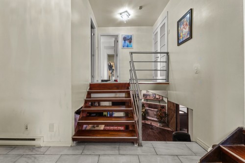 Escalier - 4040 40E Avenue, Montréal (Rivière-Des-Prairies/Pointe-Aux-Trembles), QC 