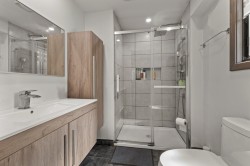 Master Bathroom - 