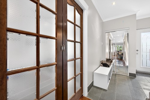 Hall d'entrée/Vestibule - 574 Av. Abercorn, Mont-Royal, QC 