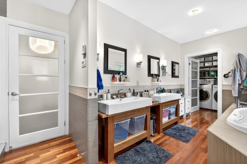 Salle de bains - 574 Av. Abercorn, Mont-Royal, QC 