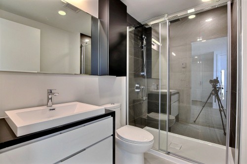 Salle de bains - 3106-1188 Rue St-Antoine O., Montréal (Ville-Marie), QC 