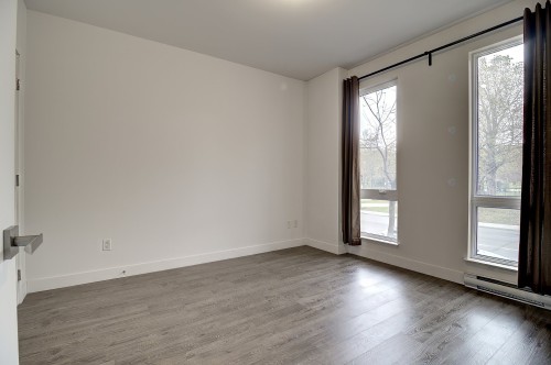 Bedroom - 205-3300 Av. Troie, Montréal (Côte-Des-Neiges/Notre-Dame-De-Grâce), QC - Indoor Photo Showing Other Room