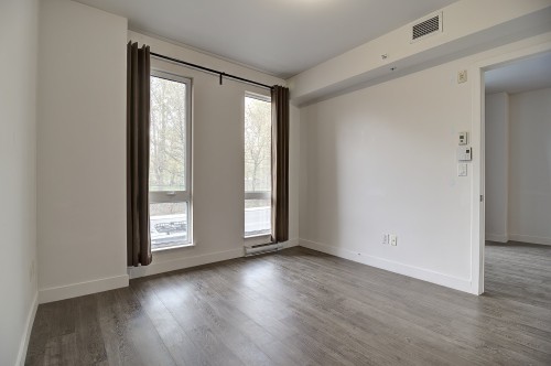 Bedroom - 205-3300 Av. Troie, Montréal (Côte-Des-Neiges/Notre-Dame-De-Grâce), QC - Indoor Photo Showing Other Room