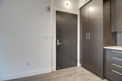 Mud Room - 205-3300 Av. Troie, Montréal (Côte-Des-Neiges/Notre-Dame-De-Grâce), QC - Indoor Photo Showing Other Room