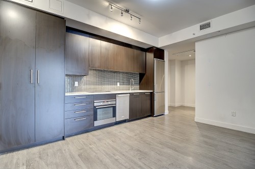 Dinette - 205-3300 Av. Troie, Montréal (Côte-Des-Neiges/Notre-Dame-De-Grâce), QC - Indoor Photo Showing Kitchen