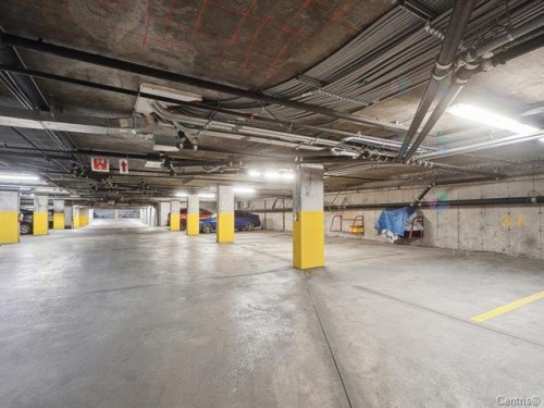 Garage - 115-5 Boul. Vauquelin, Longueuil (Le Vieux-Longueuil), QC 