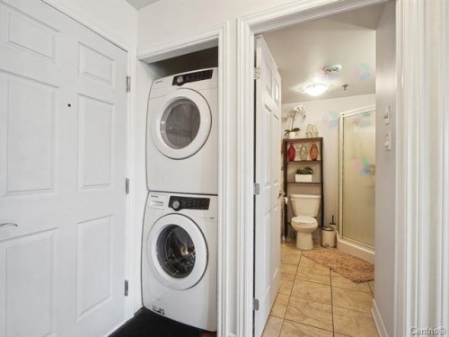 Salle de lavage - 115-5 Boul. Vauquelin, Longueuil (Le Vieux-Longueuil), QC 