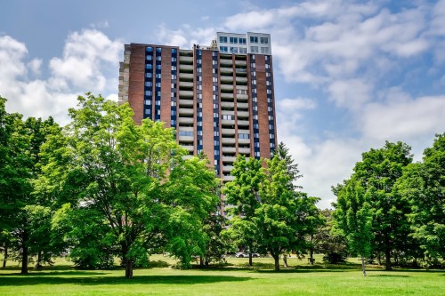 Façade - 608-285 Rue Laurier, Gatineau (Hull), QC 