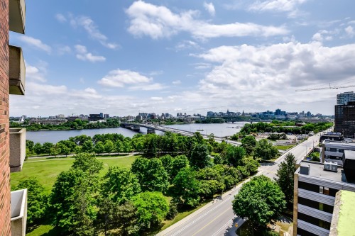 Vue - 608-285 Rue Laurier, Gatineau (Hull), QC 