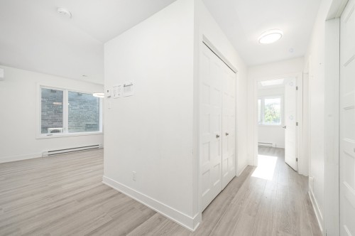 Hall d'entrée/Vestibule - 116  - 128 Rue Des Échevins, Saint-Jean-Sur-Richelieu, QC 