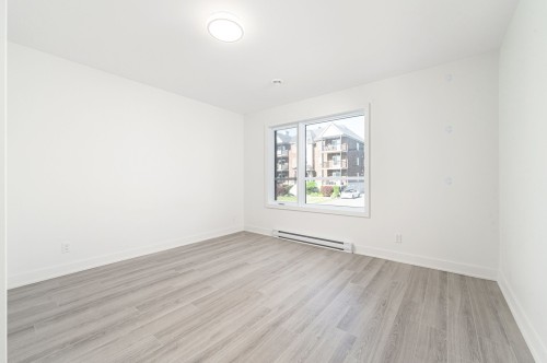 Chambre à coucher - 116  - 128 Rue Des Échevins, Saint-Jean-Sur-Richelieu, QC 