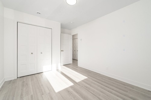 Chambre à coucher - 116  - 128 Rue Des Échevins, Saint-Jean-Sur-Richelieu, QC 