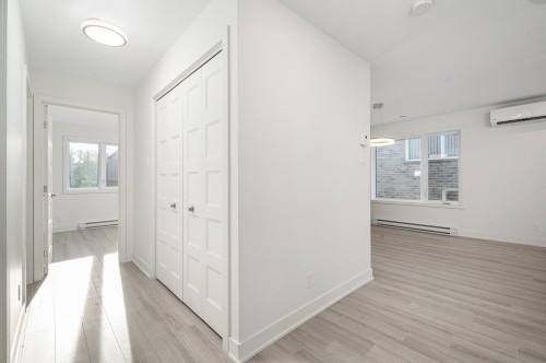 Hall d'entrée/Vestibule - 116  - 128 Rue Des Échevins, Saint-Jean-Sur-Richelieu, QC 