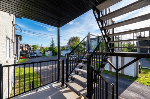 Terrasse - 116  - 128 Rue Des Échevins, Saint-Jean-Sur-Richelieu, QC 