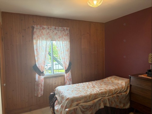 Bedroom - 87 Rue St-Jacques, Charlemagne, QC 