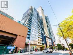 1002 - 28 WELLESLEY STREET E Toronto, ON M4Y 0C4