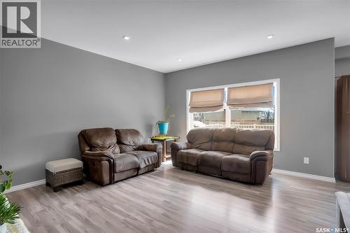 222 Pringle Lane, Saskatoon, SK 