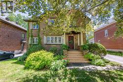 68 KENORA STREET  Ottawa, ON K1Y 3L1