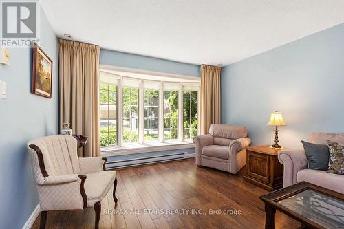 62 Deerbrook Trail, Toronto, ON 