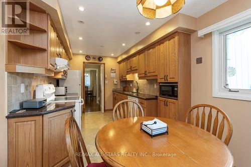 62 Deerbrook Trail, Toronto, ON 