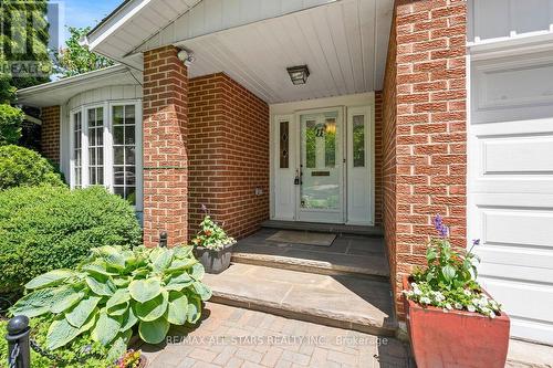 62 Deerbrook Trail, Toronto, ON 