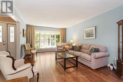 62 Deerbrook Trail, Toronto, ON 