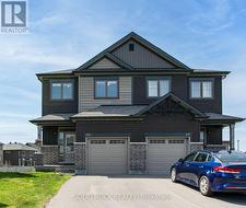 335 GRACKLE STREET  Ottawa, ON K1X 0G6