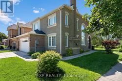 3 MADISON COURT E Welland (N. Welland), ON L3C 7G3