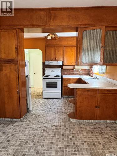 712 Broadway Avenue, Regina, SK 