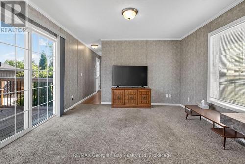 1 Maple Lane, Midland, ON 