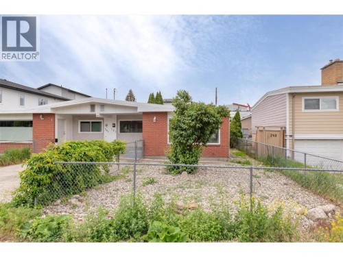 763 Kinnear Avenue  Kelowna, BC V1Y 5B2