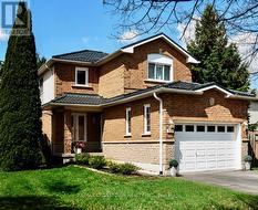 22 BLUEGRASS DRIVE Barrie, ON L4N 9N9