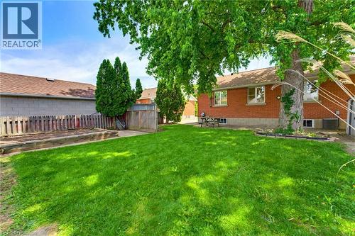 98 Wise Crescent, Hamilton, ON 