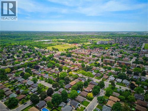 98 Wise Crescent, Hamilton, ON 