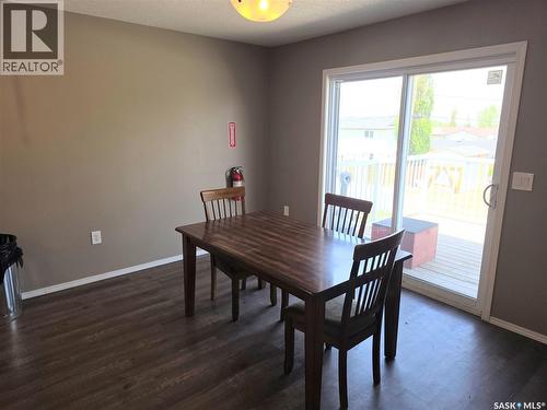 716 Columbia Avenue, Kerrobert, SK 