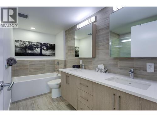1588 Ellis Street Unit# 1109 Lot# 52, Kelowna, BC - Indoor Photo Showing Bathroom