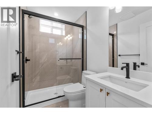 4221 69 Avenue Ne, Salmon Arm, BC 