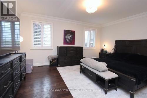 708 Winston Road, Grimsby, ON 