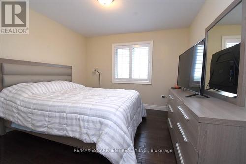708 Winston Road, Grimsby, ON 