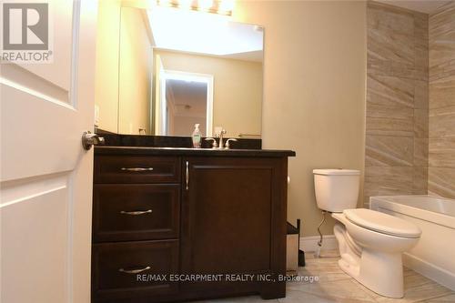 708 Winston Road, Grimsby, ON 