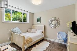 Lower level bedroom - 