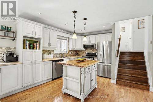 Kitchen with island - 12 Cornell Crescent, Elizabethtown-Kitley, ON 