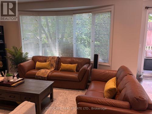 879 Bennett Boulevard, Milton, ON 