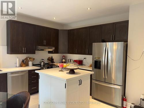 879 Bennett Boulevard, Milton, ON 