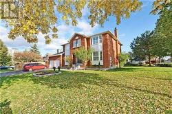 510 GREENPARK CRESCENT  Mississauga, ON L5B 3P6
